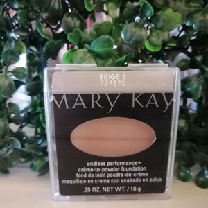 Mary Kay Cream to powder foundation Beige 5.